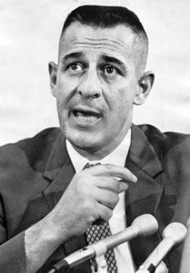 Phanh phui thêm những tội ác của lính Mỹ trong chiến tranh VN (1) - 1