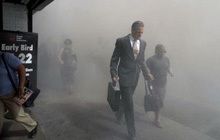 Chùm ảnh: 11/9 ngày ấy và bây giờ - 15 Chùm ảnh: 11/9 ngày ấy và bây giờ - 15