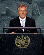 "Mây mù" trong quan hệ ngoại giao Nga – Đông Âu - 1