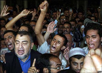 Chùm ảnh: Giáo hoàng trước làn sóng nổi giận của người Hồi giáo - 7