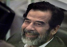 Những hình ảnh về phiên xét xử Saddam Hussein - 3 Những hình ảnh về phiên xét xử Saddam Hussein - 3