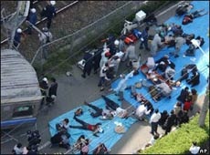 Chùm ảnh tai nạn tàu tại Nhật - 3 Chùm ảnh tai nạn tàu tại Nhật - 3