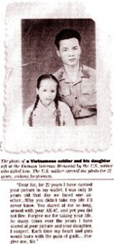 Bức ảnh anh bộ đội bên “Bức tường Việt Nam” ở Mỹ - 1