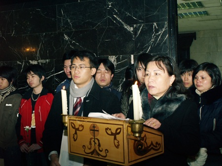 Chùm ảnh: Tiễn Tăng Quốc Bình về nơi an nghỉ cuối cùng - 2 Chùm ảnh: Tiễn Tăng Quốc Bình về nơi an nghỉ cuối cùng - 2