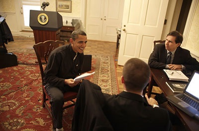 Chùm ảnh: Xem Obama chuẩn bị bài phát biểu nhậm chức - 4