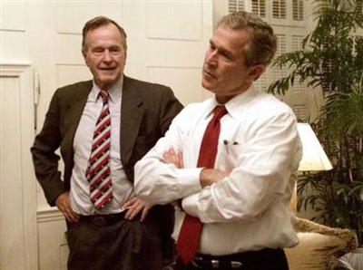 Chùm ảnh: Bush "cha" và Bush "con" - 21 Chùm ảnh: Bush "cha" và Bush "con" - 21