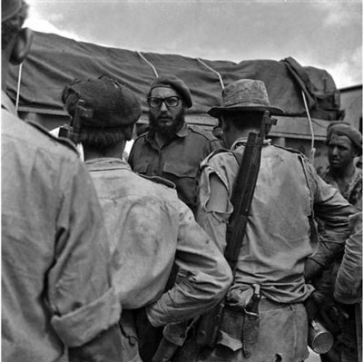 Chùm ảnh: Fidel Castro thời trai trẻ (1) - 11