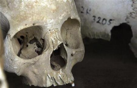 Chùm ảnh: Phiên xét xử cựu lãnh đạo Khmer Đỏ và quá khứ buồn đau - 7