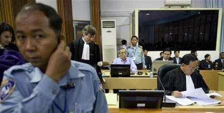 Chùm ảnh: Phiên xét xử cựu lãnh đạo Khmer Đỏ và quá khứ buồn đau - 4