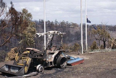 Cảnh tan hoang sau hỏa hoạn ở Australia - 9