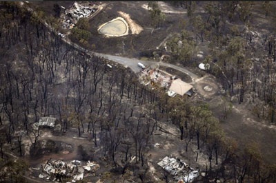 Cảnh tan hoang sau hỏa hoạn ở Australia - 14