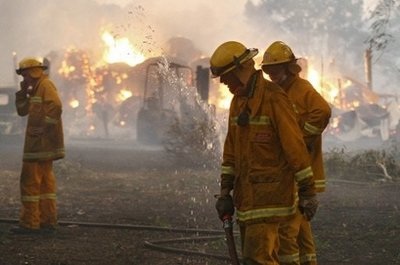 Chùm ảnh: Bão lửa thiêu chết 108 người ở Australia - 5 Chùm ảnh: Bão lửa thiêu chết 108 người ở Australia - 5