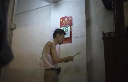 Chùm ảnh: Sống trong “giường cọp” ở Hồng Kông - 11