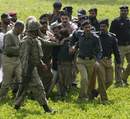 Pakistan chiếm lại học viện cảnh sát, 12 người thiệt mạng - 7 Pakistan chiếm lại học viện cảnh sát, 12 người thiệt mạng - 7