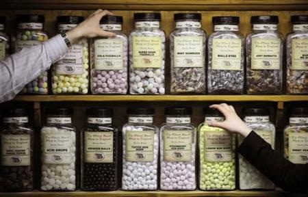 Chùm ảnh: Thăm cửa hàng kẹo lâu đời nhất nước Anh - 4