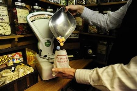 Chùm ảnh: Thăm cửa hàng kẹo lâu đời nhất nước Anh - 12