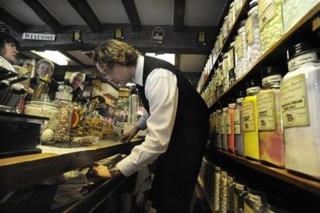 Chùm ảnh: Thăm cửa hàng kẹo lâu đời nhất nước Anh - 5