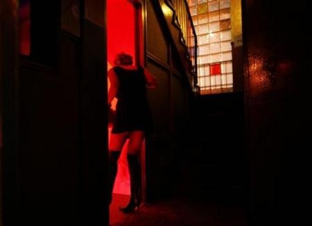 Chùm ảnh: Nhà thổ Đức trong cơn "bĩ cực" - 3