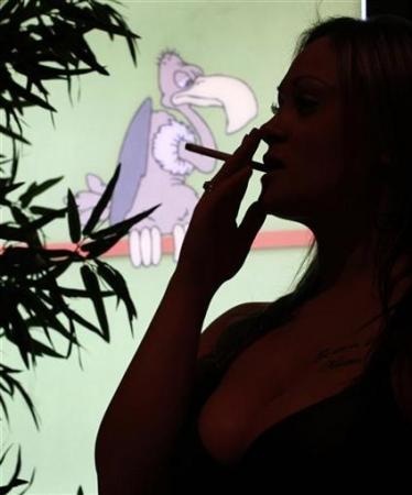 Chùm ảnh: Nhà thổ Đức trong cơn "bĩ cực" - 11