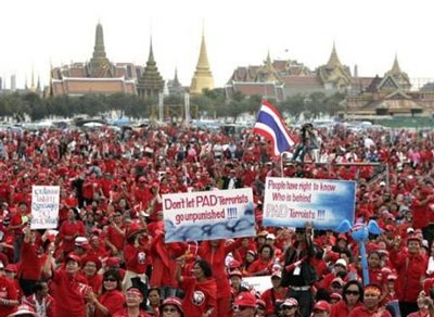 Khủng hoảng chính trị Thái Lan đang đổi màu - 6