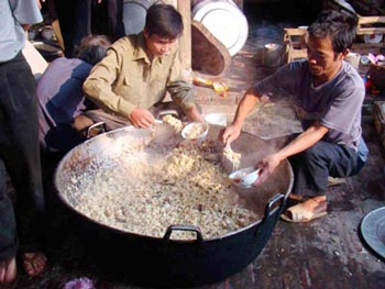 Chạy đua... cưới - 1