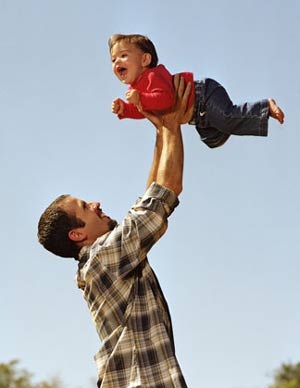 Cách bé nói “con yêu mẹ” - 5