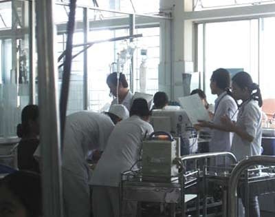 6 bệnh cùng bùng phát tại TPHCM - 2