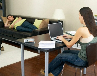  “Đào tạo” ra chồng lười  - 1