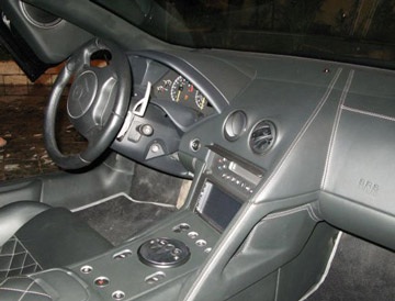 Murcielago LP640 nhập "hộ khẩu" Sài Gòn  - 4 Murcielago LP640 nhập "hộ khẩu" Sài Gòn  - 4