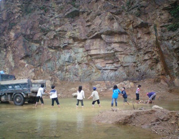 Làm lơ trước cái chết được báo trước - 7