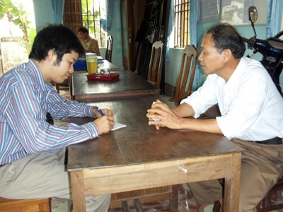 Chồng tưới cả nồi canh đang sôi lên người vợ  - 2