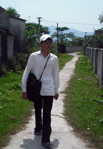 Chuyện cậu bé mù được Chủ tịch nước tặng quà - 1