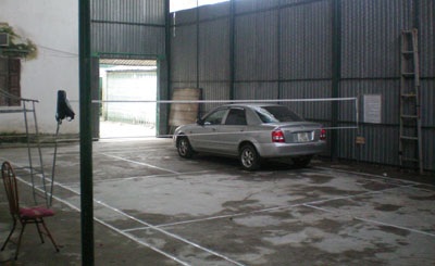 Tiền hỗ trợ nhân đạo bị chi vô tội vạ - 1