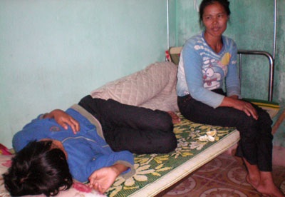 Hà Tĩnh: Một người tử vong, nhiều người nhập viện vì sốt cao, co giật - 2