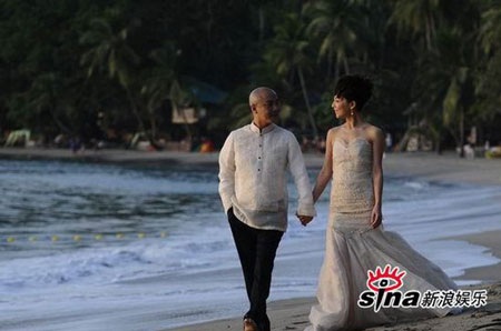 Trương Vệ Kiện và Trương Tây khoe ảnh cưới - 1 Trương Vệ Kiện và Trương Tây khoe ảnh cưới - 1