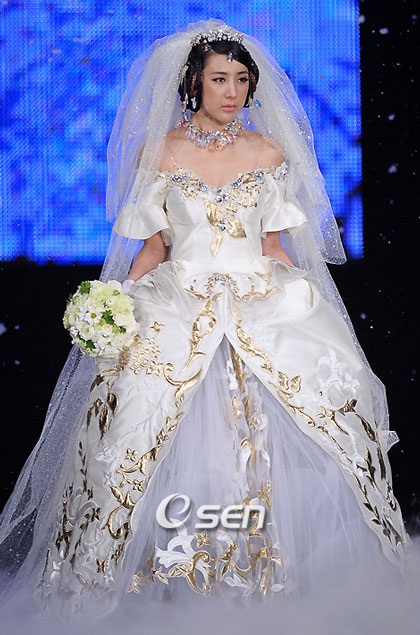 Seo In Young tỏa sáng trong show diễn của Andre Kim - 11 Seo In Young tỏa sáng trong show diễn của Andre Kim - 11