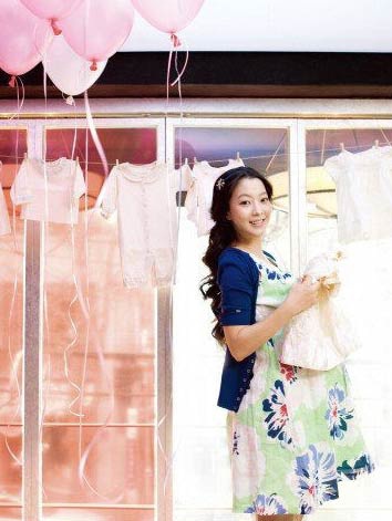 Kim Hee Sun đã sinh con gái - 2 Kim Hee Sun đã sinh con gái - 2
