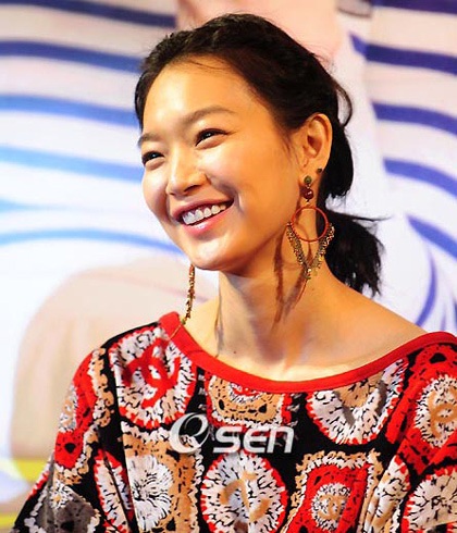 Shin Min Ah và Joo Ji Hoon lại sánh đôi! - 10