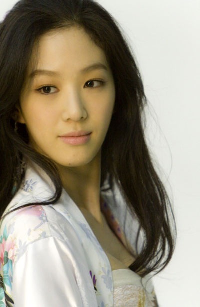 Jung Ryeo Won làm đại diện cho mỹ phẩm Biotherm - 4