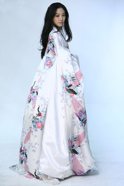 Jung Ryeo Won làm đại diện cho mỹ phẩm Biotherm - 6