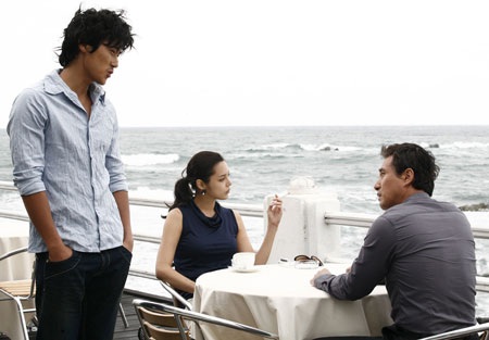 Park Shi Yeon “táo bạo” trong phim mới - 9