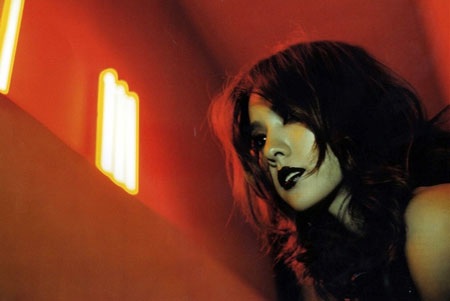 Chiêm ngưỡng bộ ảnh gợi cảm của Lee Hyori - 5