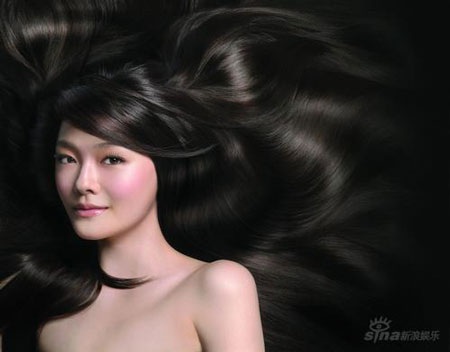 Từ Hy Viên “túi bụi” với những kế hoạch đầu năm - 2