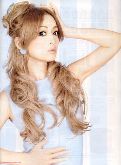 Ayumi Hamasaki: Người yêu cũ sắp trở thành bố dượng - 4 Ayumi Hamasaki: Người yêu cũ sắp trở thành bố dượng - 4