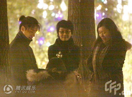 Bắt gặp con riêng của Trần Khôn tại Bắc Kinh - 2