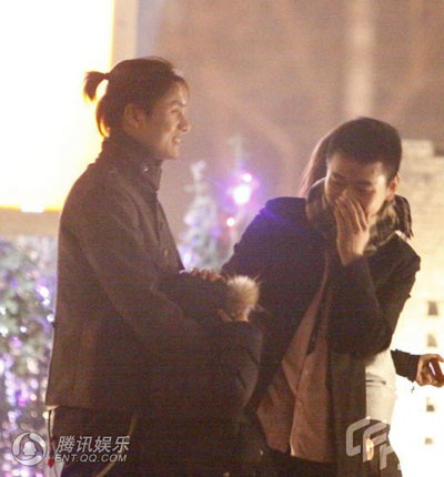 Bắt gặp con riêng của Trần Khôn tại Bắc Kinh - 4