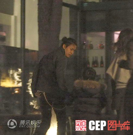 Bắt gặp con riêng của Trần Khôn tại Bắc Kinh - 9