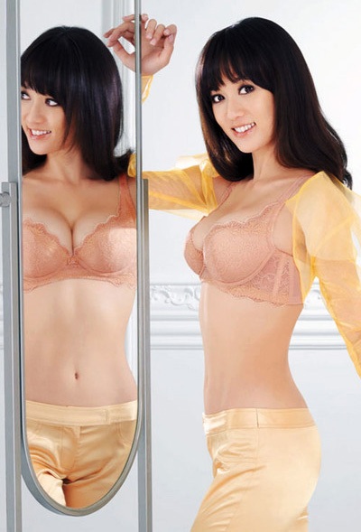 Trần Kiều Ân “sexy” trong quảng cáo áo ngực - 14