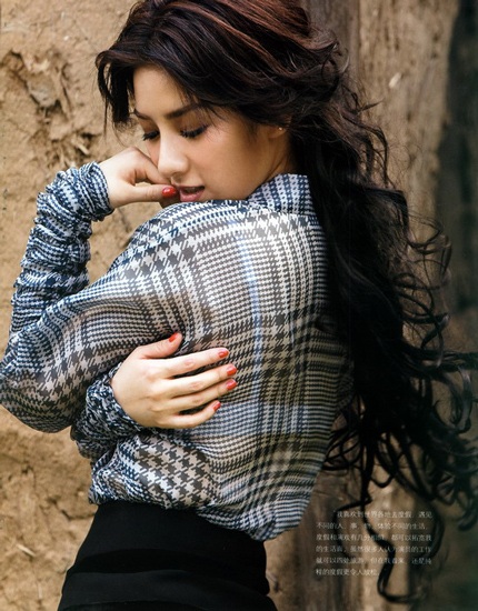 Huỳnh Dịch ngày càng xinh đẹp! - 10 Huỳnh Dịch ngày càng xinh đẹp! - 10