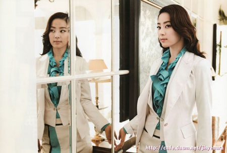 Ngắm cô nàng đa diện Han Ji Hye - 10